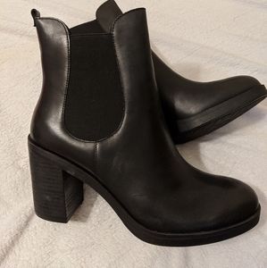 Size 11 block heel ankle boots